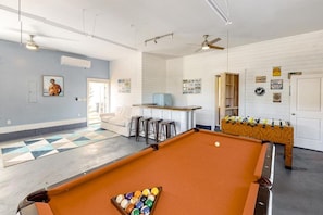 Spielezimmer