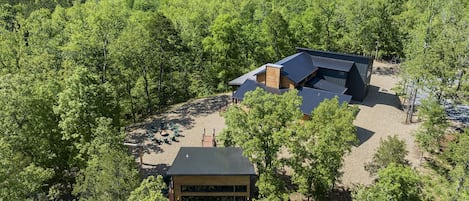 Sitting on 3 secluded acres. The Tree House Gameroom is detached from the main cabin giving so much room to your group!