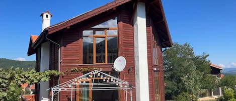 Front of chalet - Summer