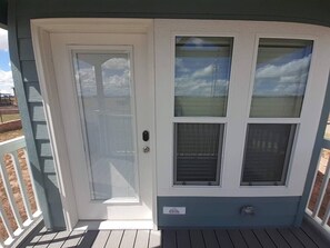 Entrance with auto door lock. 