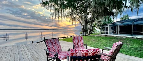 Enjoy the large deck where you can watch amazing sunrises and wildlife.