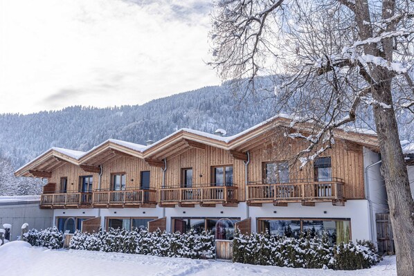 Außenansicht - Chalets im Dorfresort Kitzbühel by ALPS RESORTS