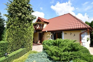 Extérieur maison de vacances [été]