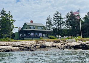 Seaward from a kayaker’s perspective