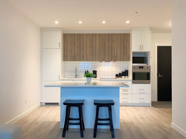 Kitchen/Kitchenette 