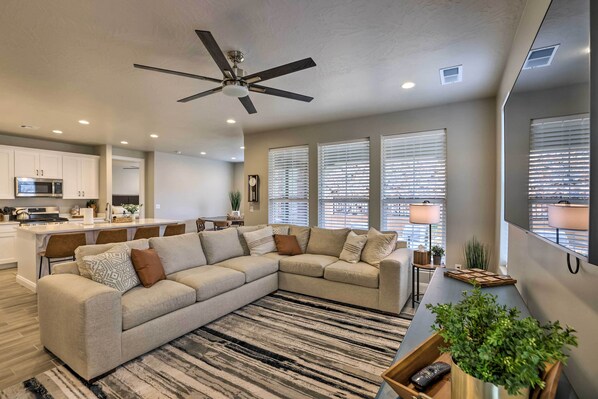 Washington Vacation Rental | 5BR | 5BA | Stairs Required | 2,800 Sq Ft