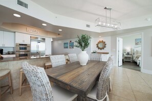 Caribe Resort B1213 Dining Room