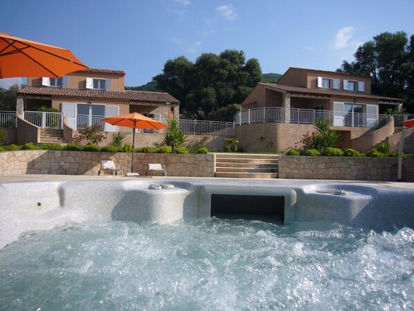 Bubbelpool utomhus
