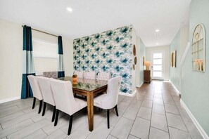 2758BookmarkDr_04