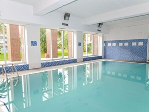 Pool Indoor