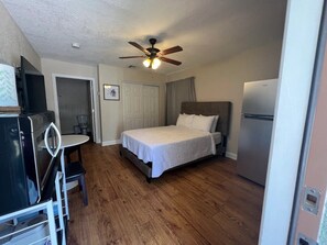 Full sized fridge and Smart TV also in the unit.