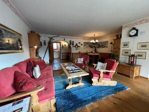 Picture 4