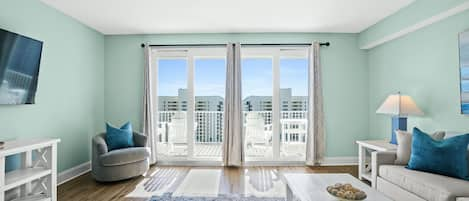 Laketown Wharf Beach Resort Condo Rental 913