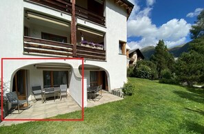 Picture 4