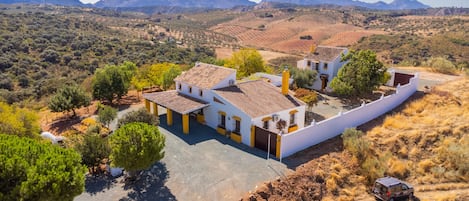 Cortijo rural | Cubo's Holiday Homes