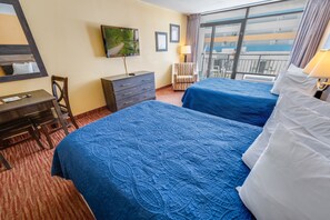Large Living Area with Views of the Ocean, Beautifully Decorated