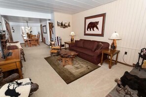 Home Decor, Living Room, Indoors, Furniture, Lamp