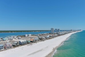 Located DIRECTLY on the beach!