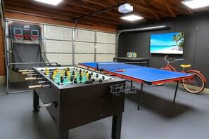 Spielezimmer