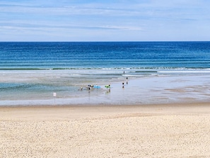 Blue, Beach, Water, Body Of Water, Natural Environment, Coast, Shore, Horizon, Sea