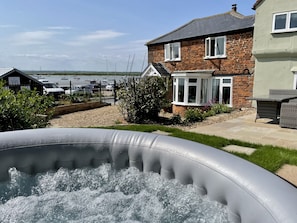 Hot Tub with a view | 1 of 2