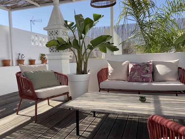 Terrace (1)