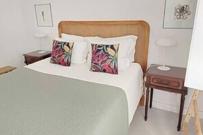 Bedroom (1)