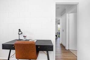 Laptop friendly space 1