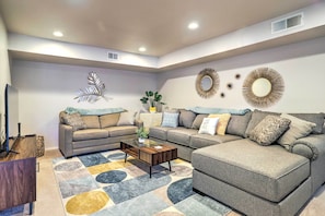 Living Room | Sleeper Sofa | Smart TV