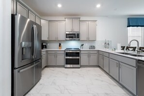 Gourmet Kitchen: Whip up delicious meals in our fully-equipped kitchen.