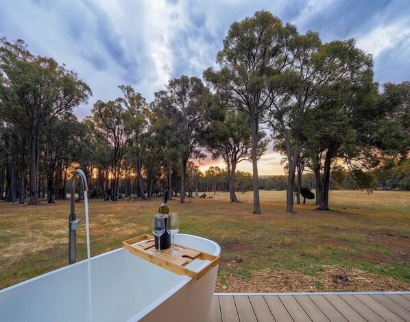 Outdoor Bath