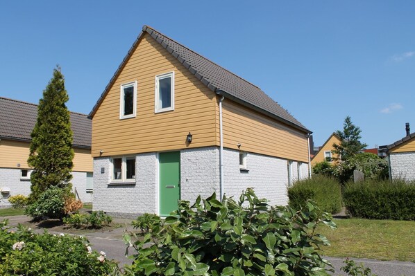 Holiday Home Exterior [summer]