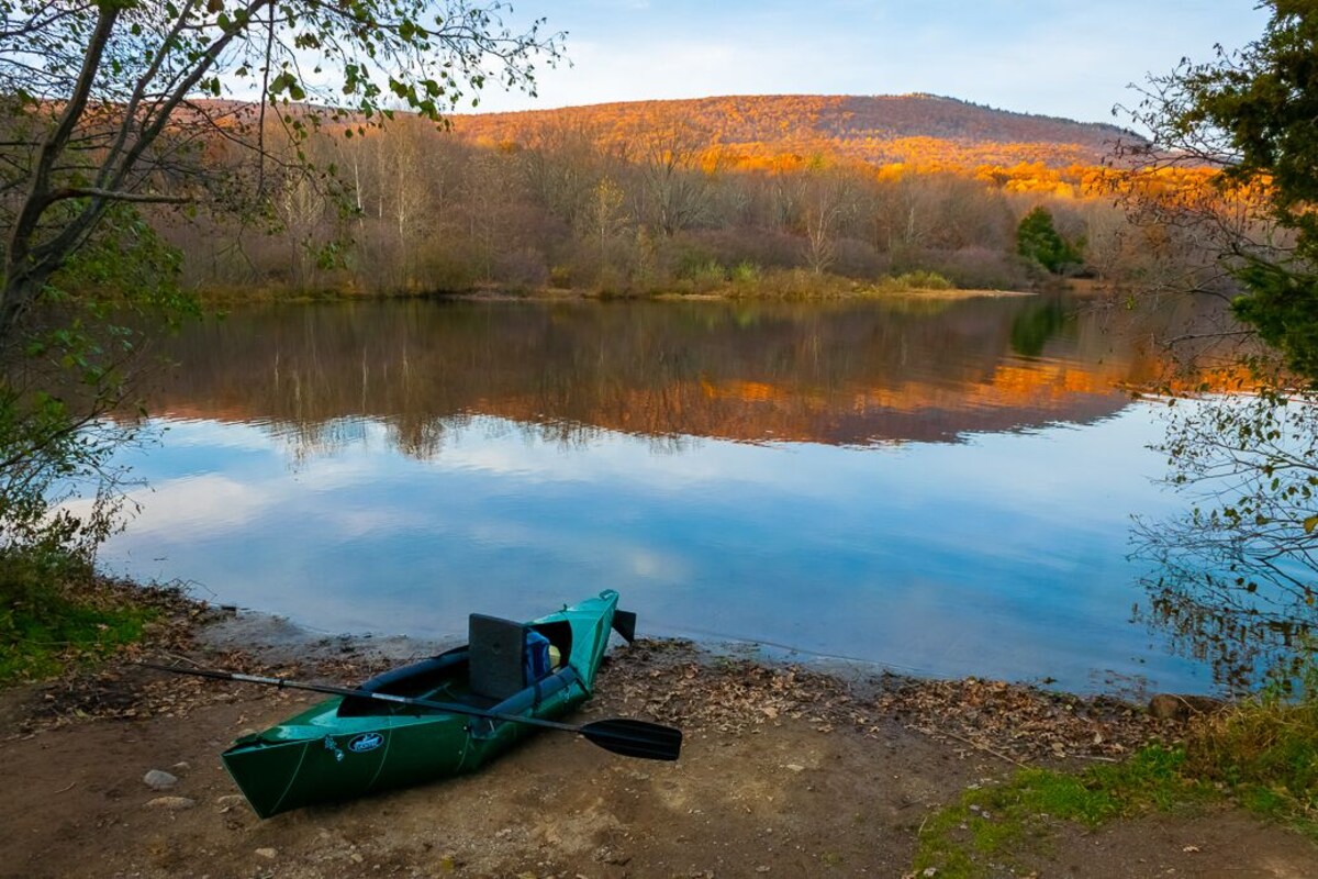 HIKE, STARGAZE, NAP BY STREAM, FOREST STATE PARK & POOL IN SHAWANGUNKS MOUNTAINS