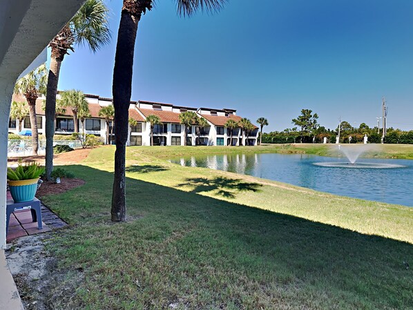 Welcome to Edgewater Villa #1402 - Golf Course Views