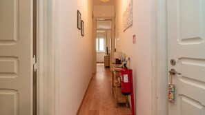Stay in a cozy, typical Lisbon apartment #cozy #typical #portugal #pt #lisbon