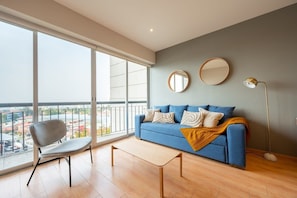 Bright and cozy living room