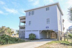 Oceanfront-Semi Outer Banks Vacation Rental 2019