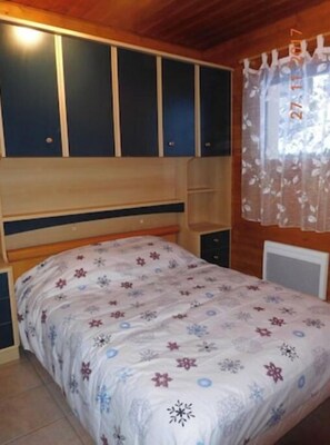 Chambre lit 2 personnes