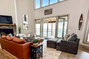 Living room overlooking the lake