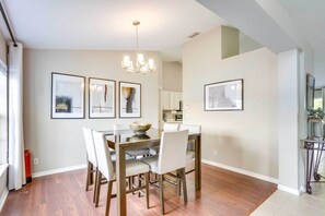 Dining Table | Dishware Provided