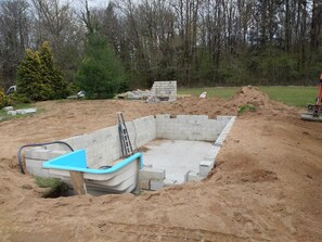 The swimming pool will be ready mid to end of June. More photos to follow
