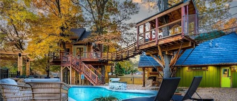 Tree house and pool