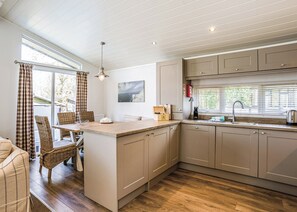 Tennyson Premier Lodge
