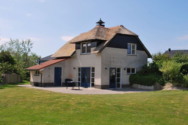 Holiday Home Exterior [summer]