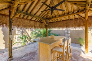 Out door tiki pergola lounge