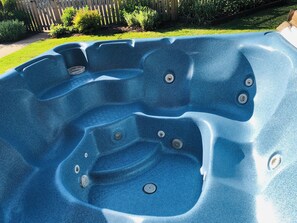 The essential 8 person hot tub.. Open June 1st - August31 only. 