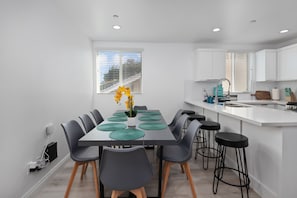 Dinning Table for 8Pax