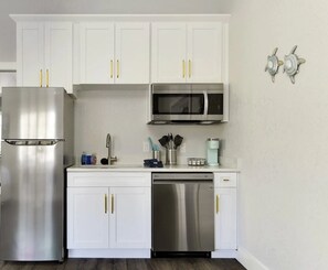 Kitchenette. 