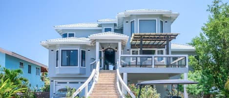 Luxury Oceanfront Villa w/ 2 Pools, Beach & Pier (2341)