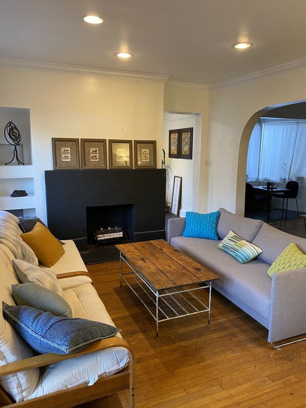 The Travelers Room has 55" TV, Queen sofa, and 2 futons for younger guests.